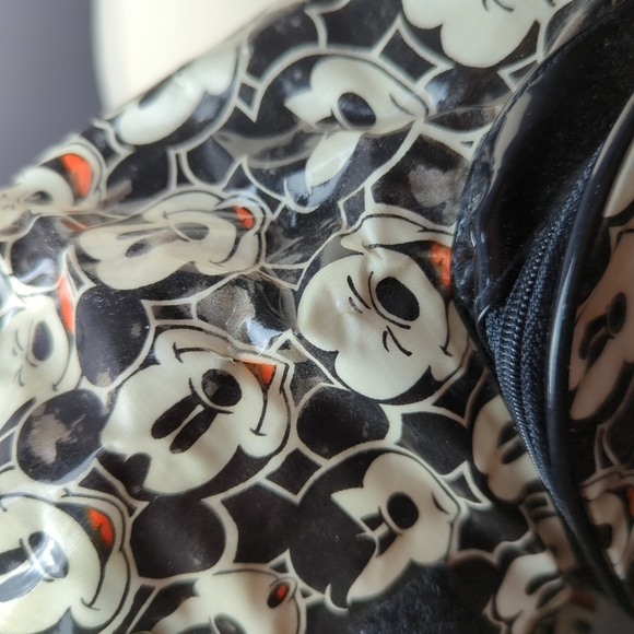 Disney Mickey Mouse Mini Backpack ~ All-Over Pattern ~ Adjustable Straps - Picture 9 of 10